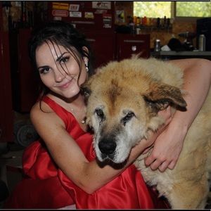 Meet your Posher, Halle